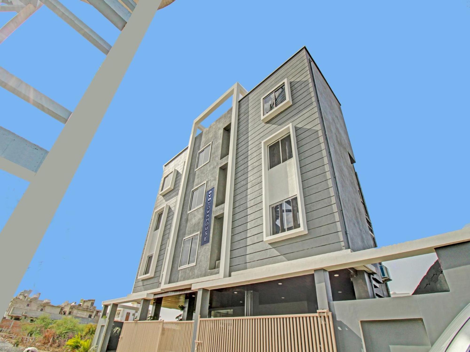 מלון נאגפור Townhouse Md Star מראה חיצוני תמונה