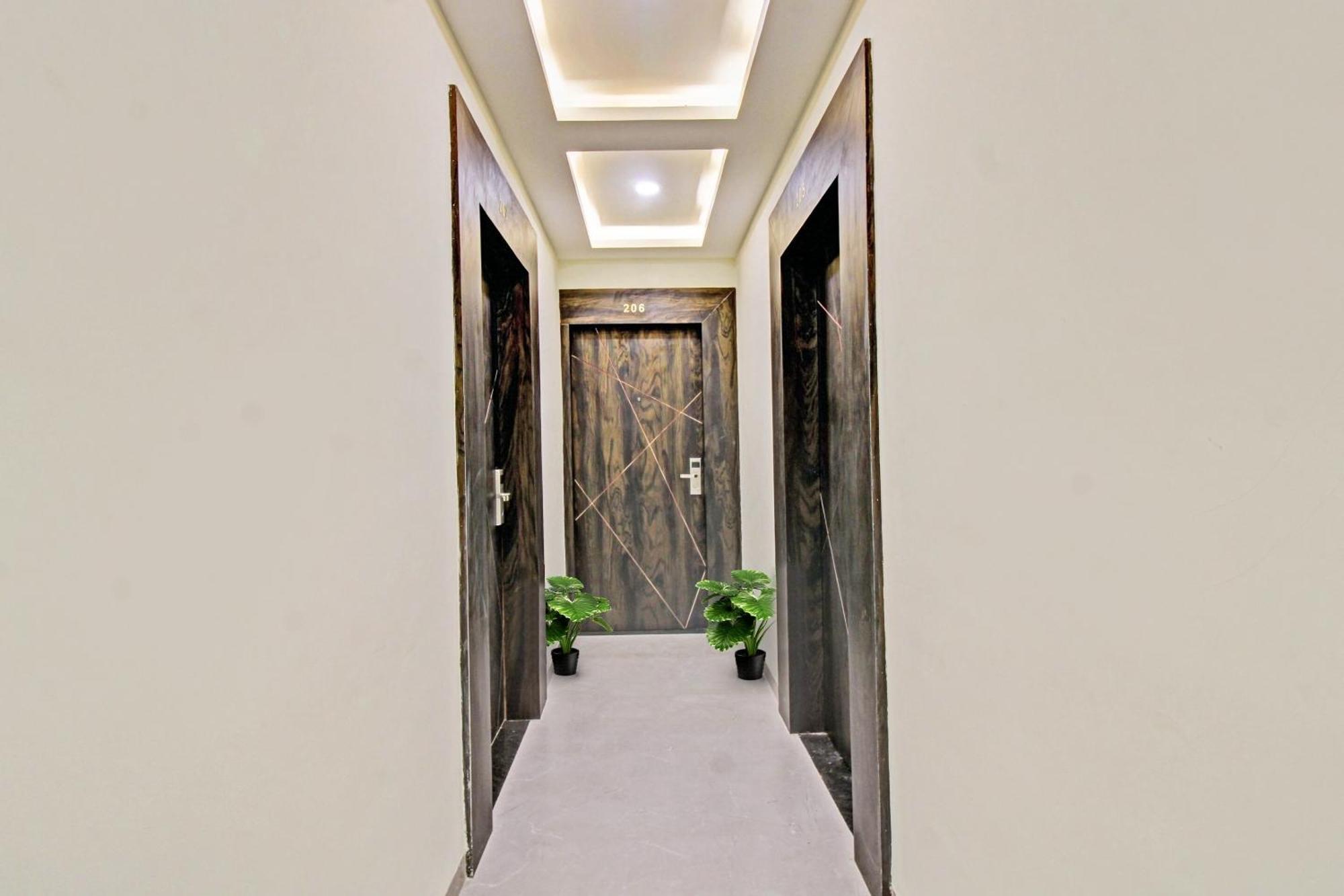 מלון נאגפור Townhouse Md Star מראה חיצוני תמונה